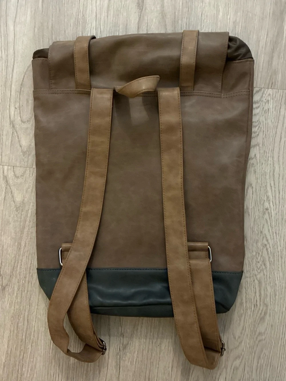 N/A stylish brown